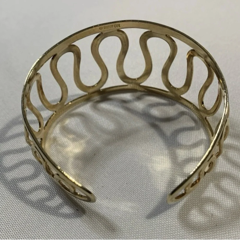 Sarah Coventry Cuff Bracelet Elegant Open Gold-Tone “U” Design Classic VTG